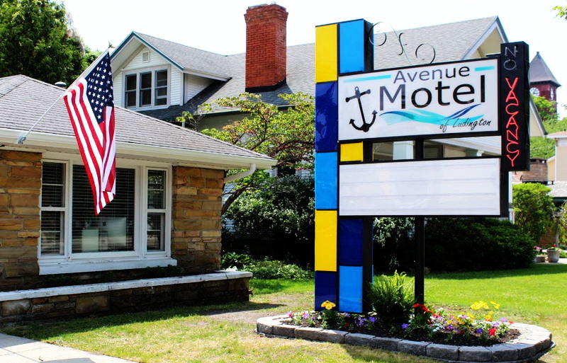 Avenue Motel (Dancz Motel) - From Web Listing (newer photo)